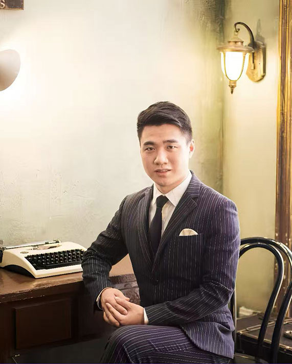 李志滔